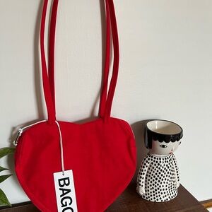 BAGGU Red Heart Shoulder Bag